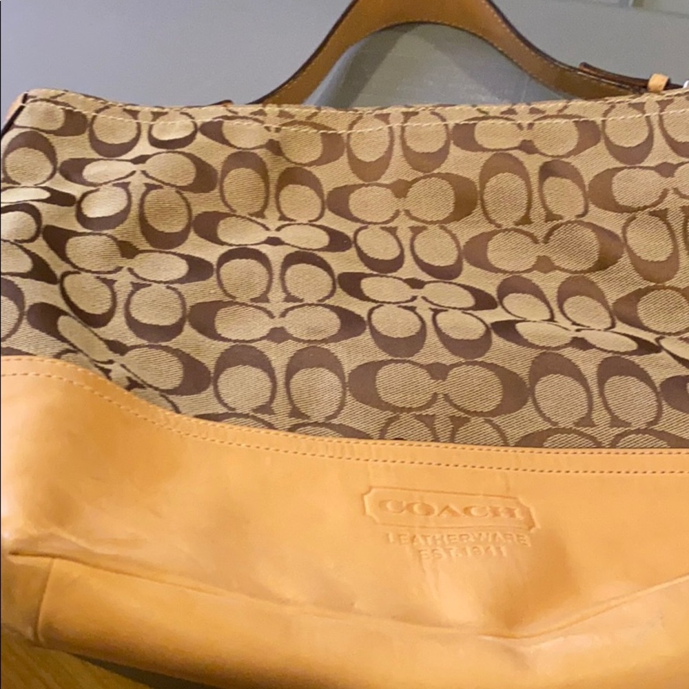 Coach tote
